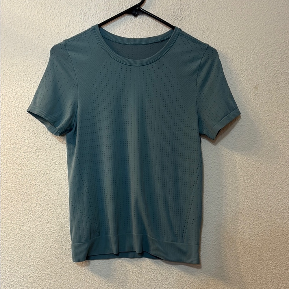 Athleta Teal Short Sleeve Knit Top